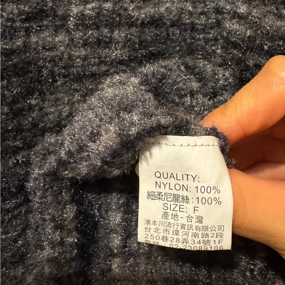 VINTAGE MARBLE GRAY SWEATER - Picture 2 of 3